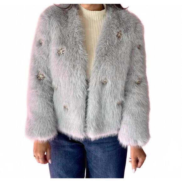 NEW DOLCE CABO embellished rhinestone flower faux fur jacket in grey